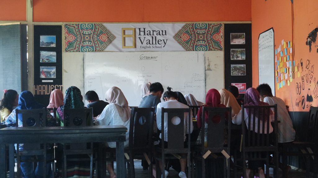 10 Alasan Kenapa Harus Belajar Bahasa  Inggris Harau 